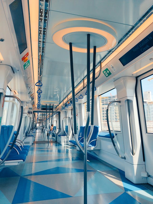 dubai metro inside